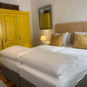 Beautiful Private Next To Lisbon - New Homestay